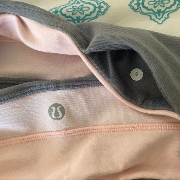 Lululemon Reversible Spandex Shorts Tall - Picture 2 of 11